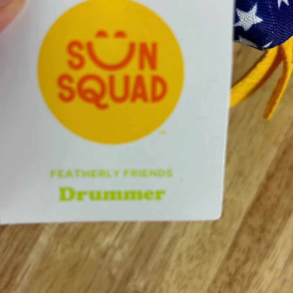 NEW NWT Sun Squad feathery friends DRUMMER bird Patriotic from TARGET COLLECTION